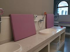 -龙格亲子游泳·水育早教运动中心(绿城店)