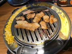 -青瓦炭韩潮烤肉(花园道店)