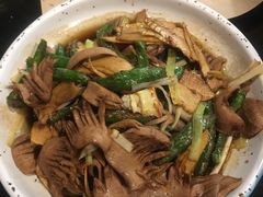 -老头儿油爆虾·知味杭州(爱琴海购物中心)