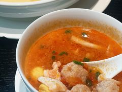 小舍汽锅肉元汤-简小舍·民间手艺菜(武昌江滩店)