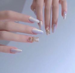 -IDO美甲美睫