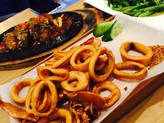 -品海楼·大连海胆锅贴馆(东港店)