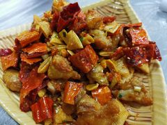 香辣掌中宝-小民大排档(马场角横路店)