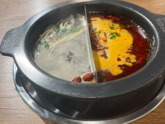 -言玖鲜火锅串串披萨自助(益田假日店)