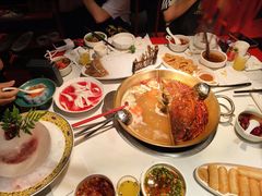 -小龙翻大江文化火锅(太古里店)