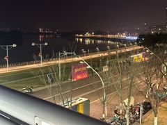 -南京眼步行桥