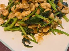 -鸿亨泰杂鱼馆(港馨家园店)