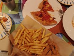-必胜客(尹山湖歌林公园店)