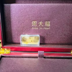 -周大福 CHOW TAI FOOK(新世界百货崇文店)