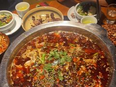 -小饕荟雅安贡椒鱼鲜馆(广福桥店)