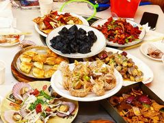 -老东镇啤酒屋海鲜加工·蒸汽海鲜·海鲜烧烤(台东店)