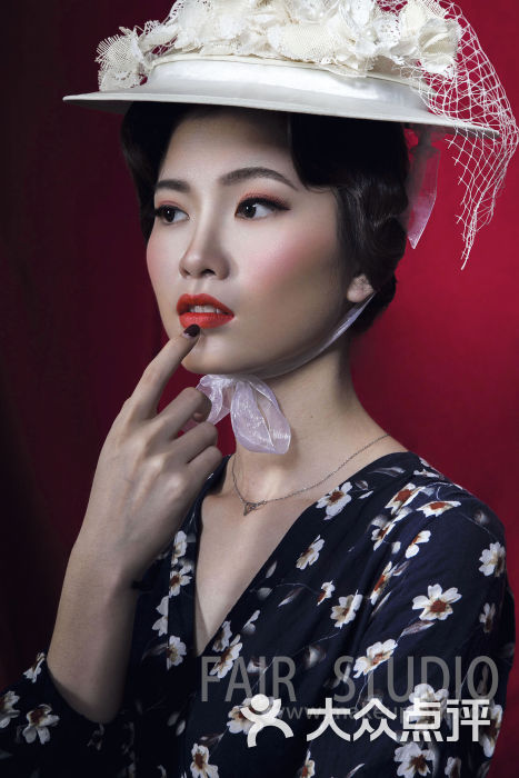 菲儿造型化妆培训作品图片 - 第32张