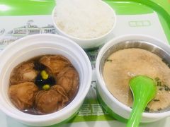 -老乡鸡(南京新街口洪武北路店)
