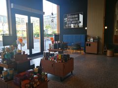 -星巴克臻选(上海虹桥新天地三店)