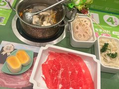 -一围肥牛小火锅(高铁吾悦店)