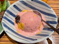 草莓冰淇淋-柚子(假日店)