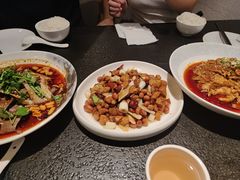 -万重锦·人文川菜馆(骡马市店)