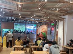 大堂-小满手工粉(上海文峰广场店)