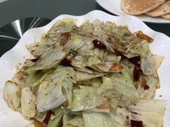 手撕包菜-亢龙太子酒轩(东湖店)