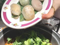-禄婶鸡煲·打边炉