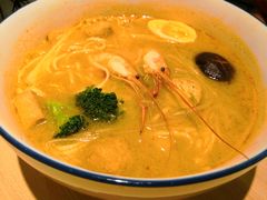 -汤去三面