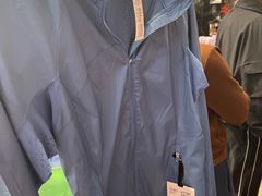 -lululemon(比斯特购物村店)