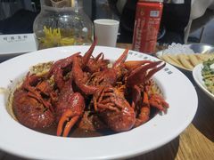-叶派龙虾•招牌香辣蟹·海鲜(中海国际店)
