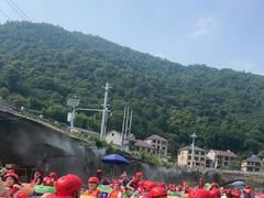 -虎啸峡漂流