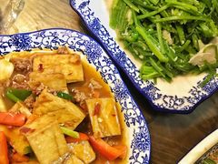 -阿鹏故事云南野生菌火锅(人民路店)