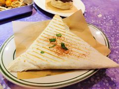 热压凤梨奶酪猪肉三角馅饼-野草莓自由市场