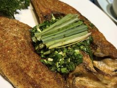 -香巴拉云南餐厅(华莱坞店)