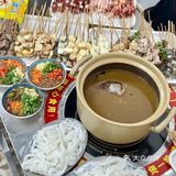 这家牛杂店每次去都是座无虚席的…… 