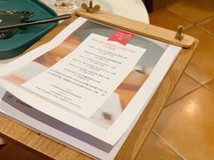 -彳亍咖啡·这里(水湾路店)
