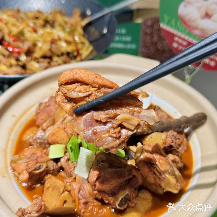 这家白辣椒炒肉是NO.1的存在！一口封神！