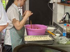 -洋洋锅贴