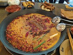-黄潇洒老火锅(九眼桥宏济巷店)