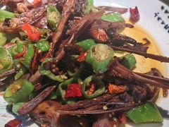 -串世纪烤吧(善见豪山店)
