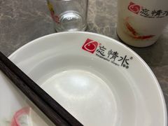 -忘情水鱼头·鲜鱼火锅(滨江中路店)