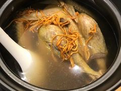 -隆江大酒店(雯婕商务楼店)
