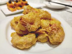 蛋黄焗虾球-聚友居酒楼