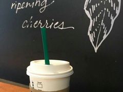 -星巴克臻选(周浦万达店)