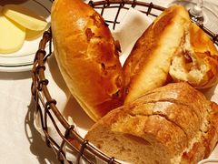 餐前包-Wolfgang’s Steakhouse 沃夫冈牛排馆(上海白玉兰广场店)