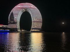 -湖州太湖旅游度假区-月亮广场