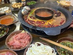 -黄潇洒老火锅(九眼桥宏济巷店)
