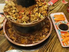 -超越炭火牛蛙火锅鸡(河东店)