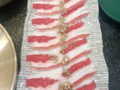 -臻牛烤肉