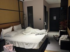 -万泊酒店(长沙五一广场国金中心店)