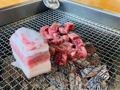 五花肉-肉甲韩国木炭烤肉(新壹街1店)