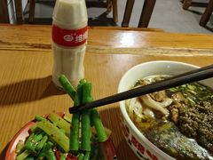 -矮子粉店1985·长沙米粉(湘春路店)