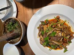 -费大厨辣椒炒肉(万家丽一店)